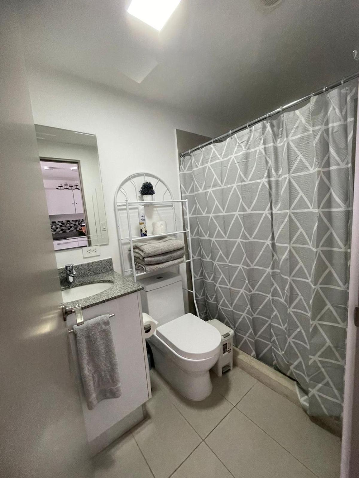 Ifreses, Study Full Equipped Whith Pool, Air- Conditioning, Spectacular View Of The City, Parking With Additional Payment Curridabat Phòng bức ảnh